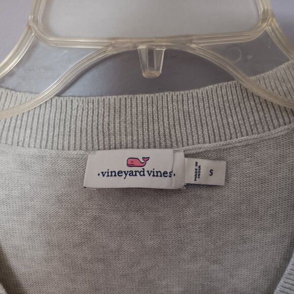 New Vineyard Vines Heritage Cotton V Neck Sweater, size S - Picture 3 of 6